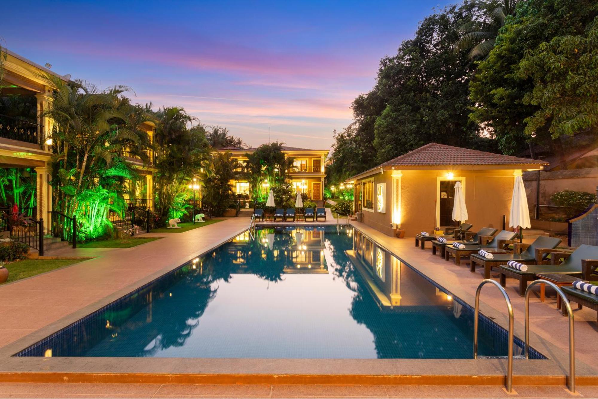 Seashell Suites And Villas- Candolim Goa Esterno foto