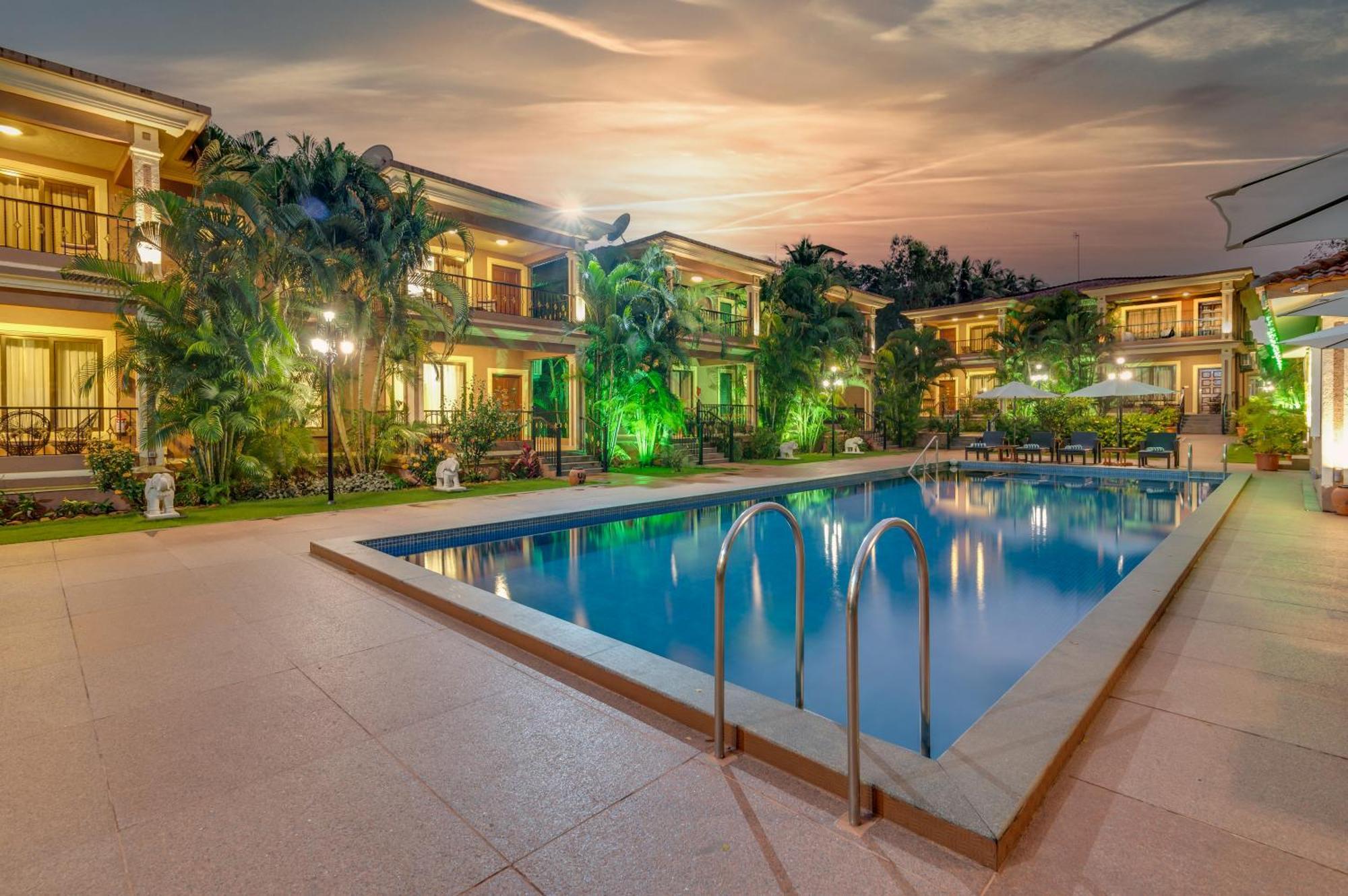 Seashell Suites And Villas- Candolim Goa Esterno foto